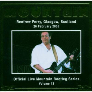 Disco Renfrew Ferry, Glasgow, Scotland. 2005 de Mountain